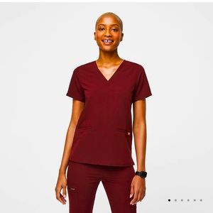 Wear Figs woman’s burgundy Casma scrub top